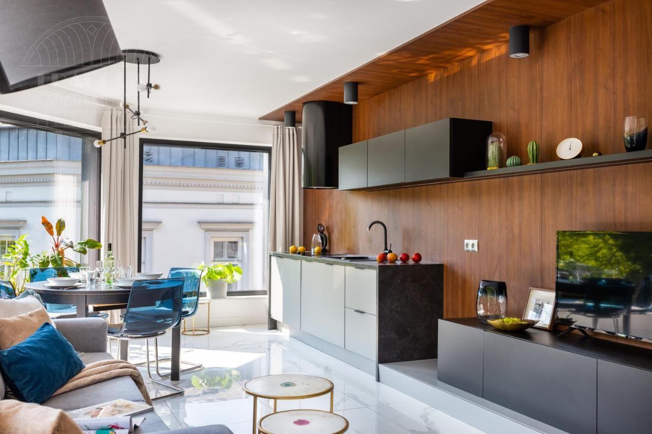 Apartment Modern View Of Planty Park *