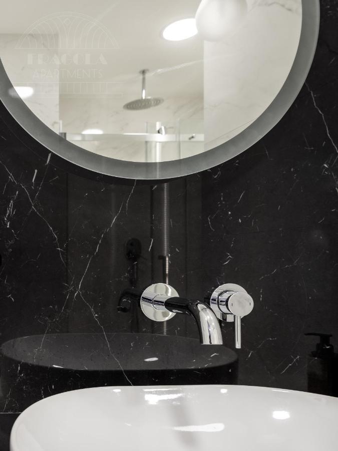 Modern View Of Planty Park Apartment Krakau