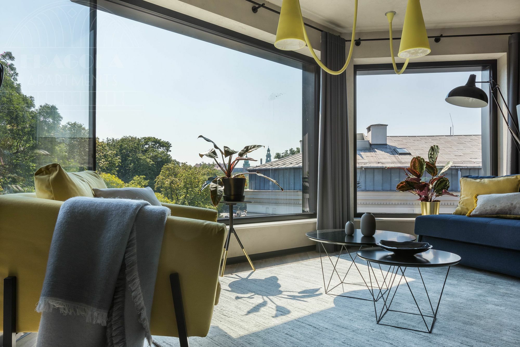 Apartment Modern View Of Planty Park