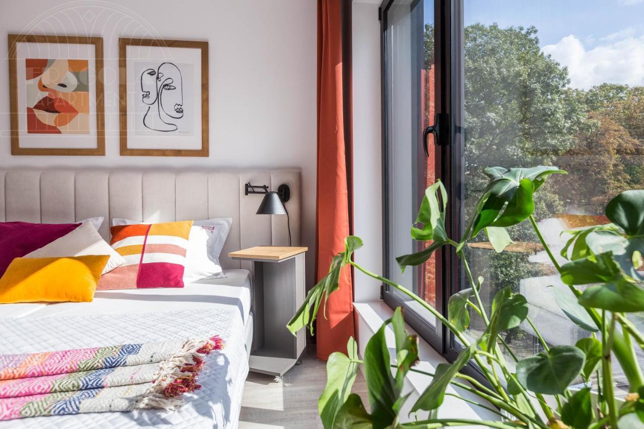 Modern View Of Planty Park Apartment Krakau