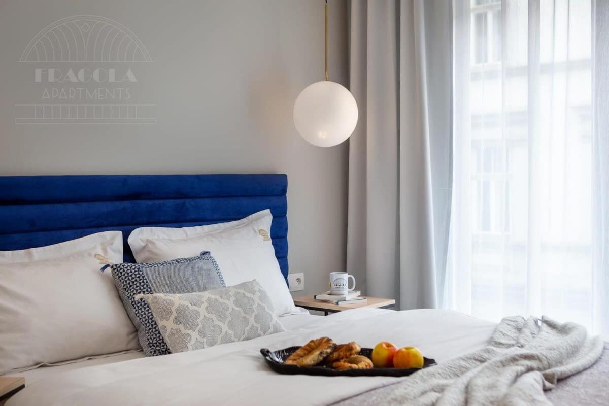 Modern View Of Planty Park Apartment Krakow
