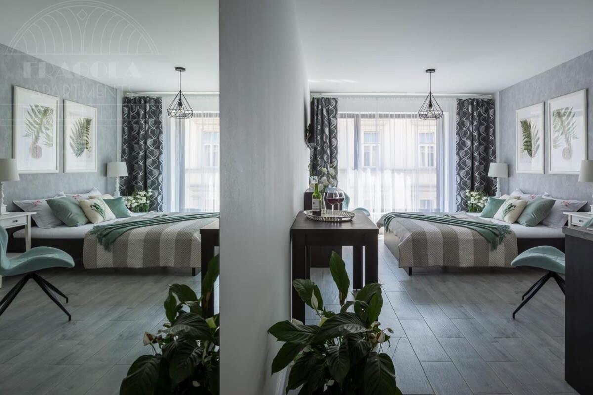 Apartment Modern View Of Planty Park